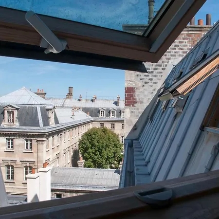 Bright Studio In The Heart Of Montmartre Apartment